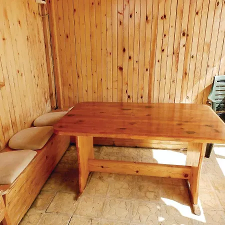 Six-bedroom Holiday In